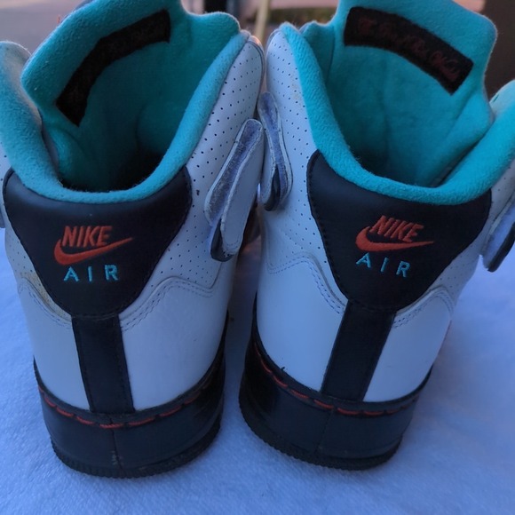 Jordan 5  light aqua 9/10 Used condition, US 10/UK9 - Picture 11 of 11